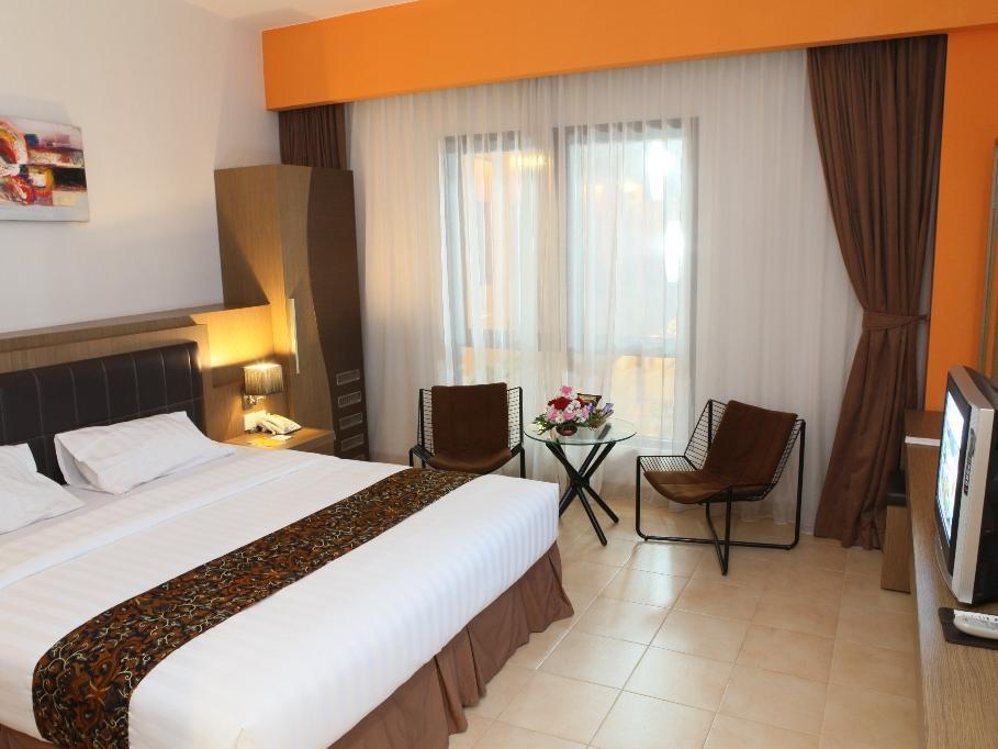 Jentra Dagen Hotel Malioboro Джокьякарта Экстерьер фото
